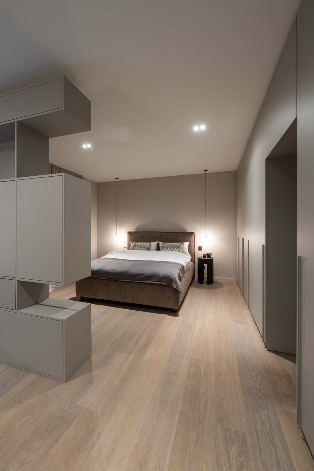 Schlafzimmer: Ein Raum, zwei Perspektiven