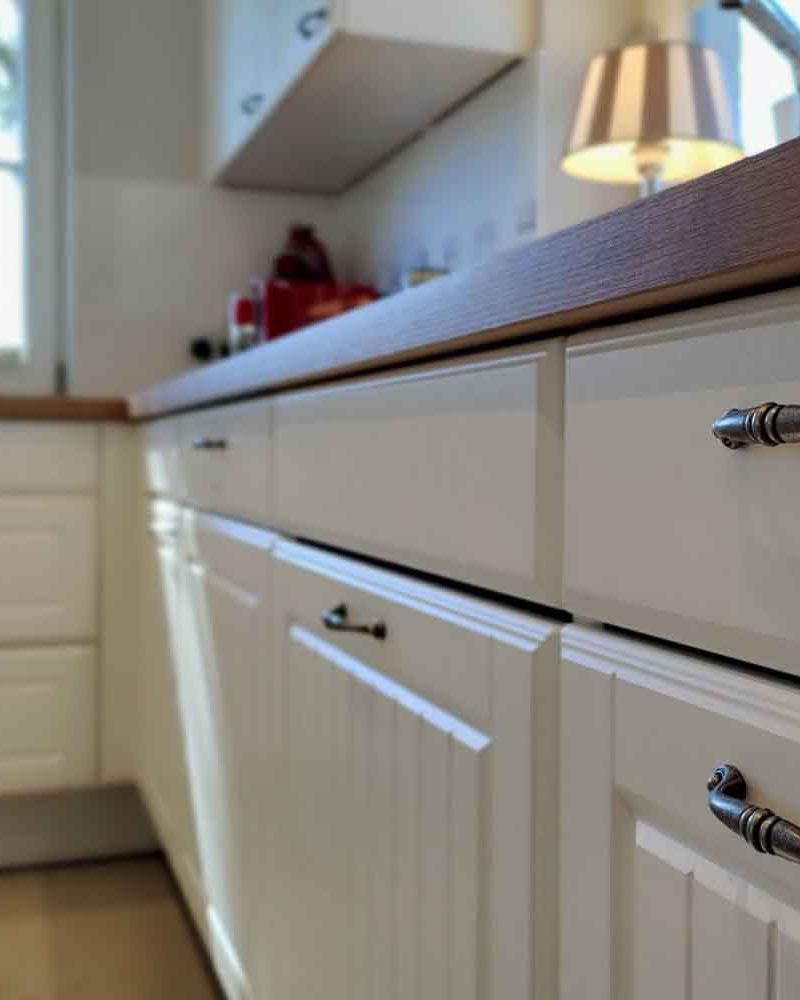 Tischler-Wendt-St.PeterOrding-Kueche-Griffe