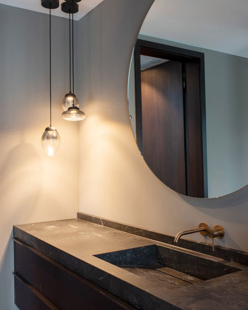 Tischlerei-Wendt-Badezimmer-Einbauschrank-Waschtisch-Spiegel