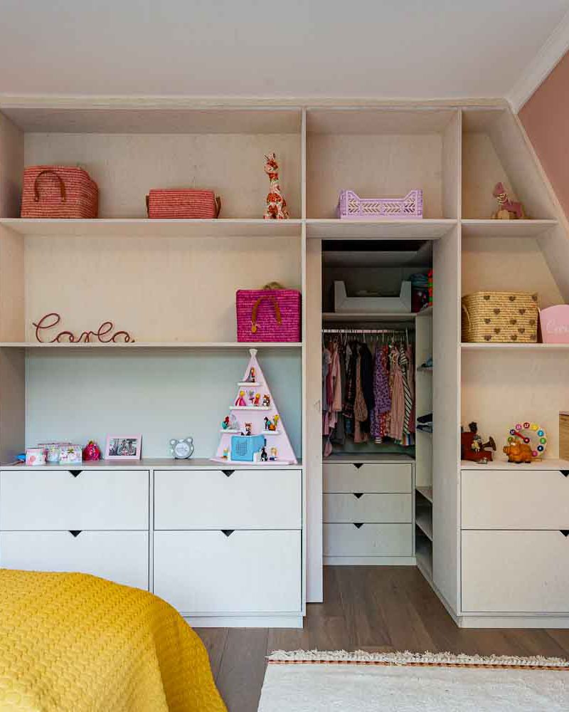 Tischlerei-Wendt-Inspiration-Projekt-FamilieAn.-Hamburg-Modern-Living-Kinderzimmer-Einbauschrank