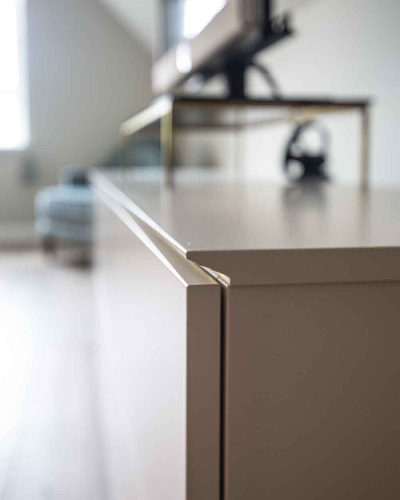 Tischlerei-Wendt-Inspiration-Projekt-FamilieAn.-Hamburg-Modern-Living-TVBoard2