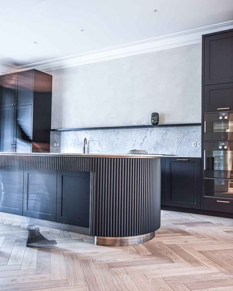 Tischlerei-Wendt-Inspiration-Projekt-FamilieAr-Elegantes-Wohnen-Kueche-Hamburg